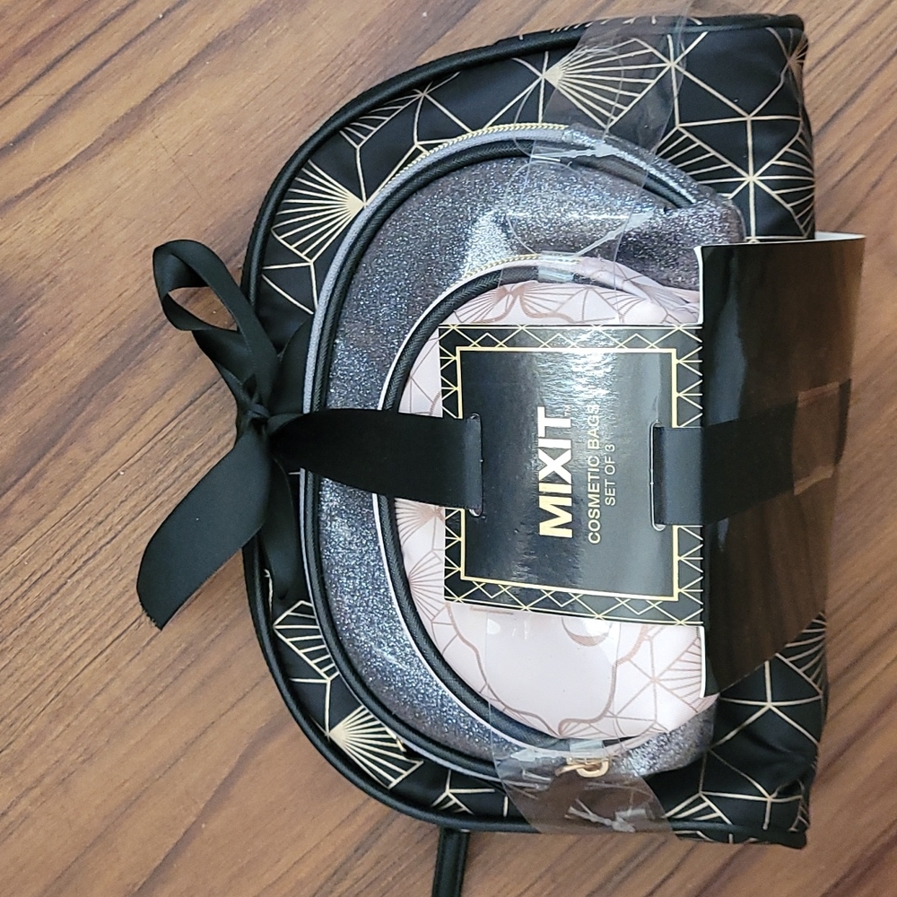 Mixit cosmetic bags (3)